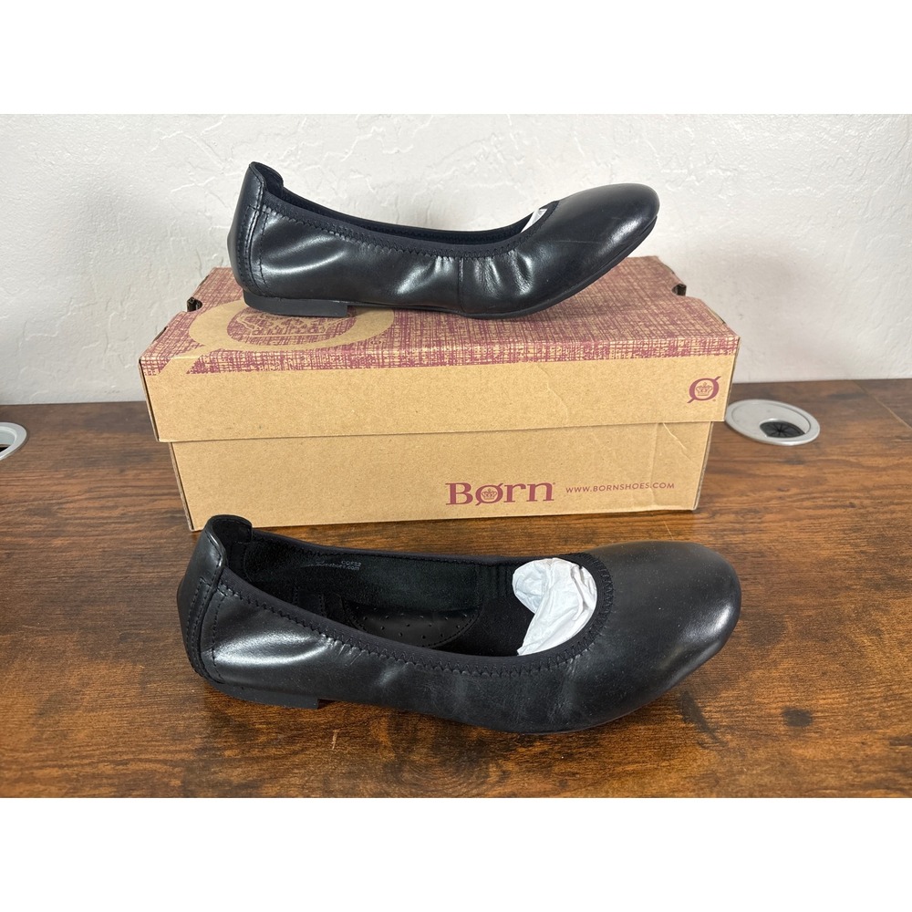 Born Julianne Black Leather Ballet Flats Wide Width B78203 Womens Size 8 Euro 39